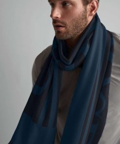 Canada Goose Logo scarf