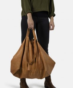 RE:DESIGNED Fie Urban Weekeng Bag Tan
