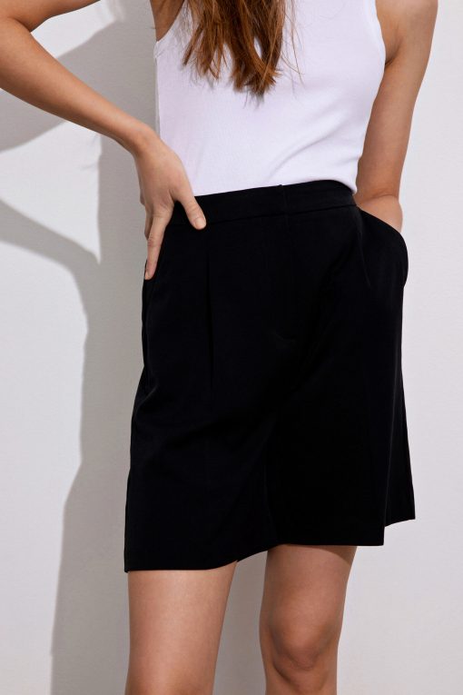 Envii Enthyme Shorts Black