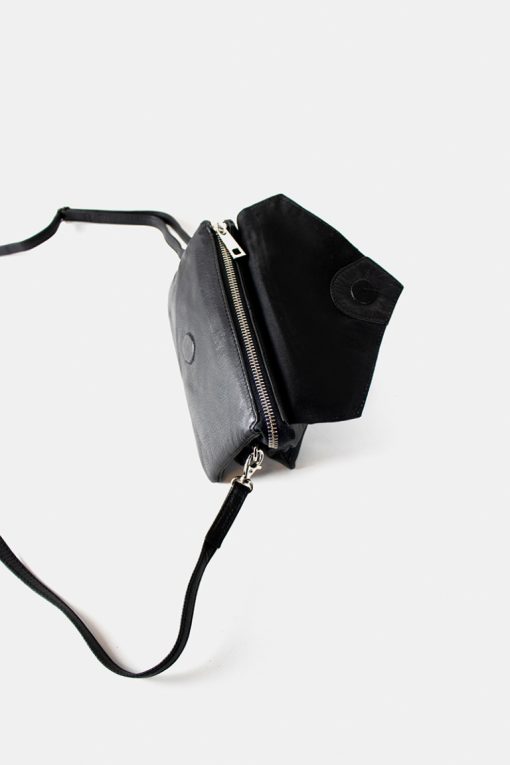 RE:DESIGNED Claire Clutch Black