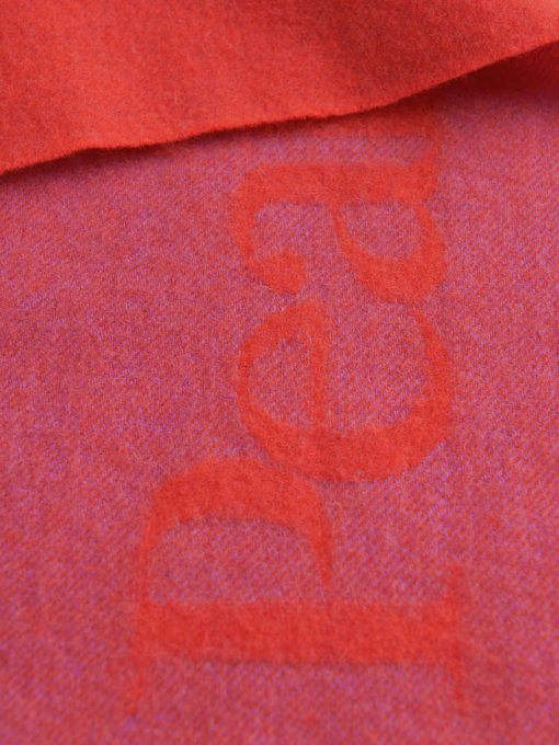 Peak Performance Wool Scarf Action Lilac