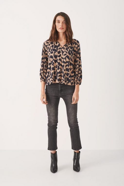Part Two Milea T-shirt Dark Navy Ikat Leo Print
