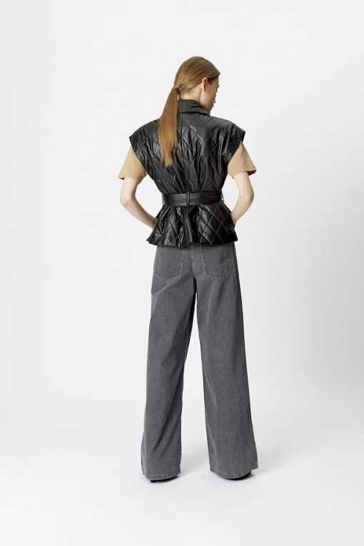 Gestuz Lovagz waistcoat Black