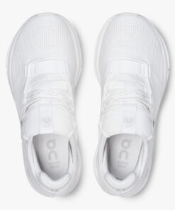 On Sneakers Cloudnova All White