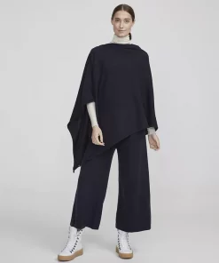 Holebrook Sofie Poncho Dark Navy