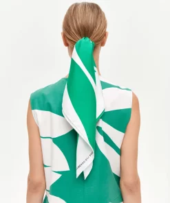 Marimekko Ihastus Laakeri Scarf