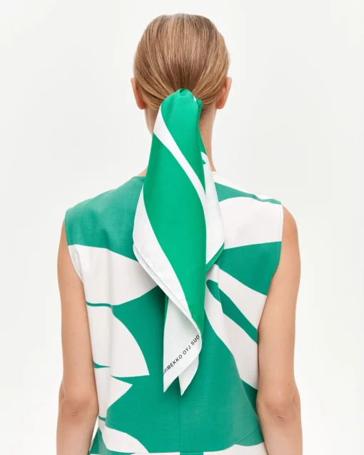 Marimekko Ihastus Laakeri Scarf