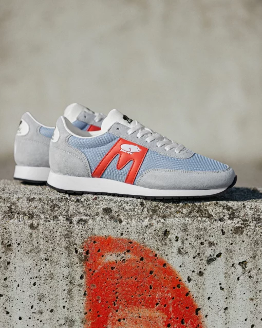 Karhu Albatross 82 Dawn Blue/Cherry Tomato