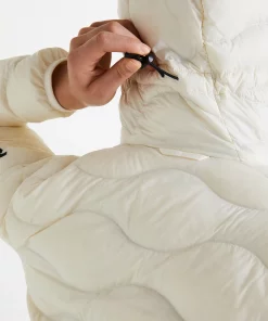 Peak Performance Helium Hood Jacket Women Vintage White