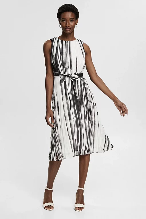 Esprit Dress Black/White