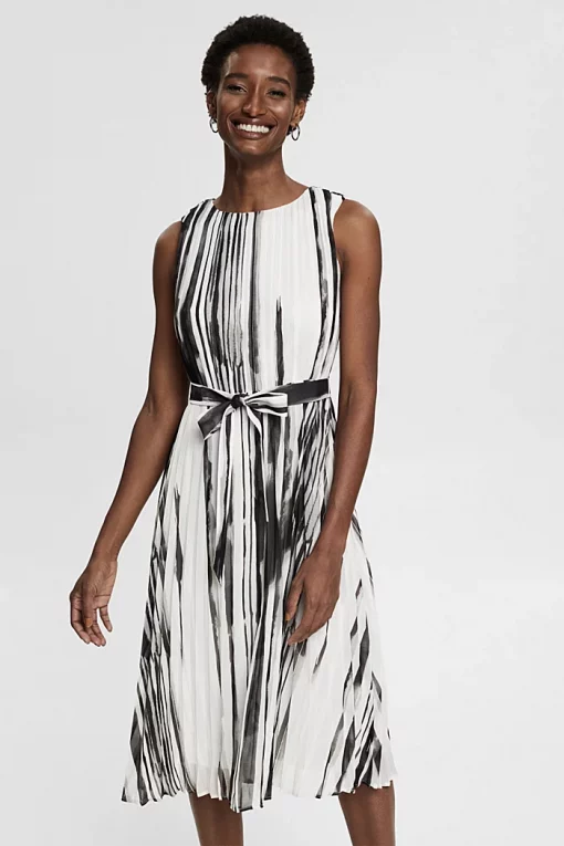 Esprit Dress Black/White