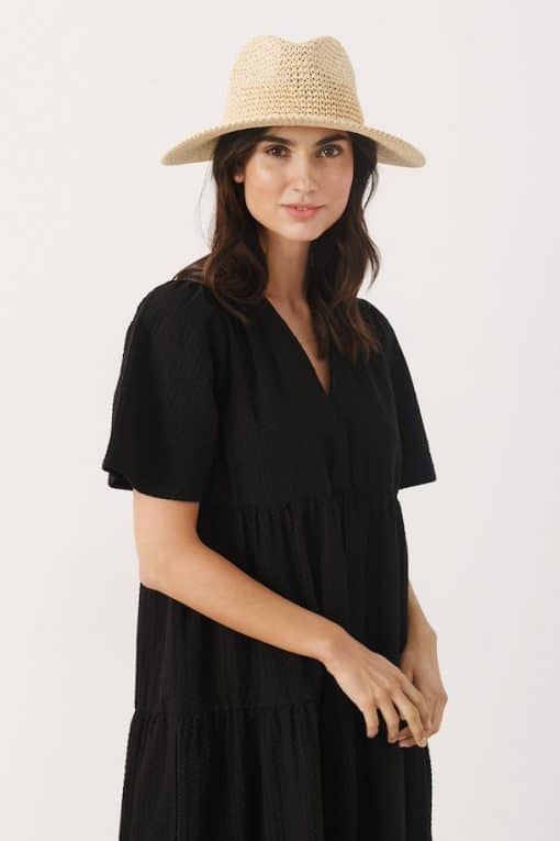 Part Two Pouline Hat Nature Raw