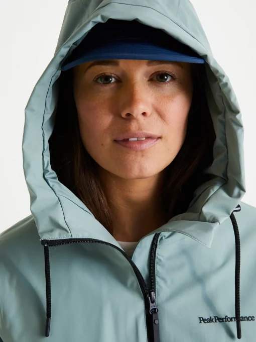Peak Performance Coastal Jacket Women Ashen Green