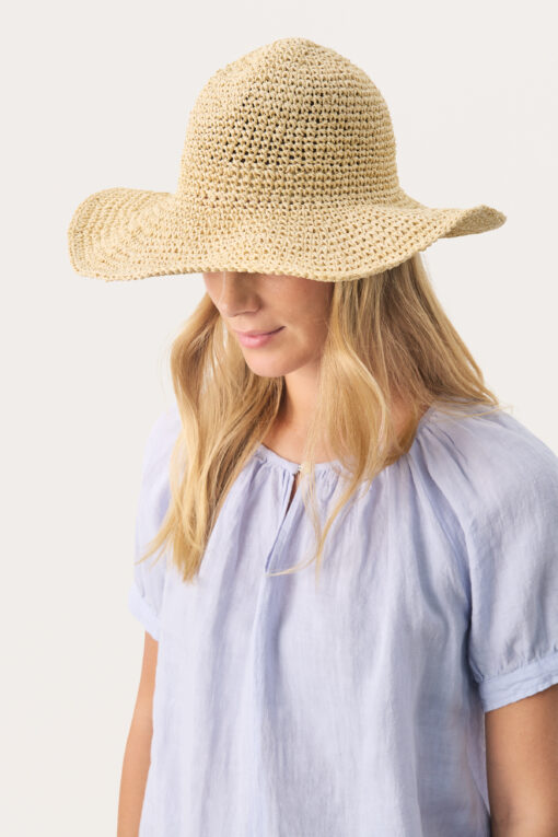 Part Two Pouline Hat Nature Raw