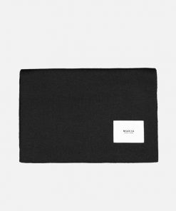 Makia Logical Scarf Black