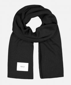 Makia Logical Scarf Black