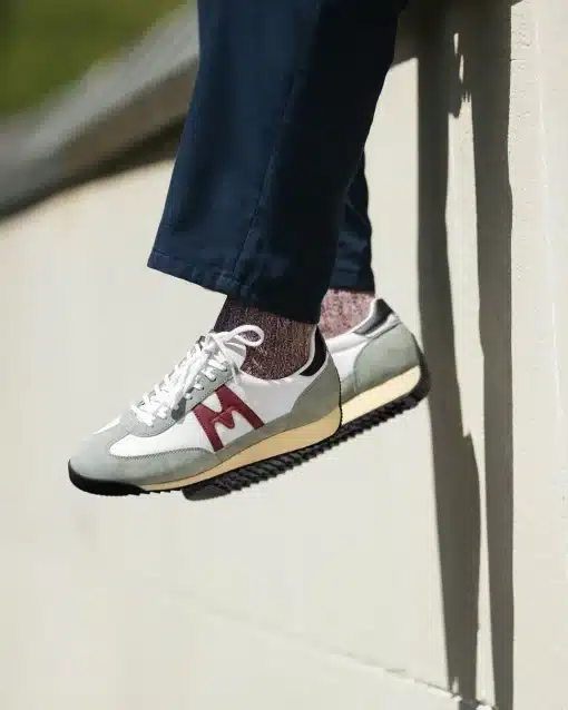 Karhu Mestari Pigeon/Rhubarb