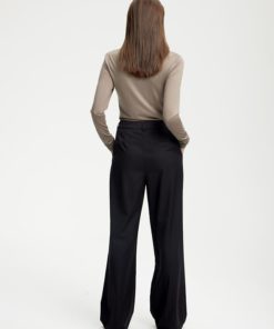 Gestuz Sividagz Wool Rollneck Walnut