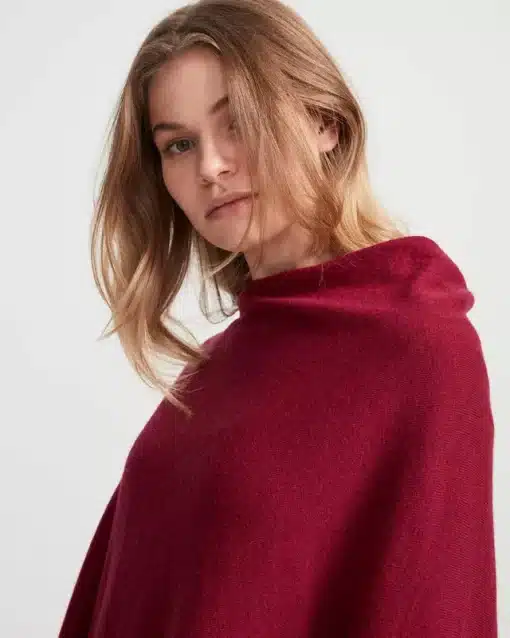 Holebrook Sofie Poncho Beet Red
