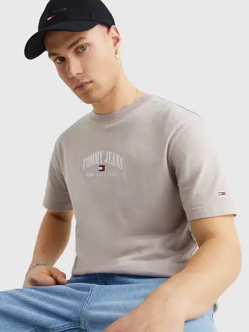 Tommy Jeans Varsity Tee Brandons Stone