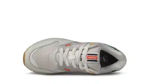 Karhu Legacy 96 Foggy Dew/Scarlett Ibis