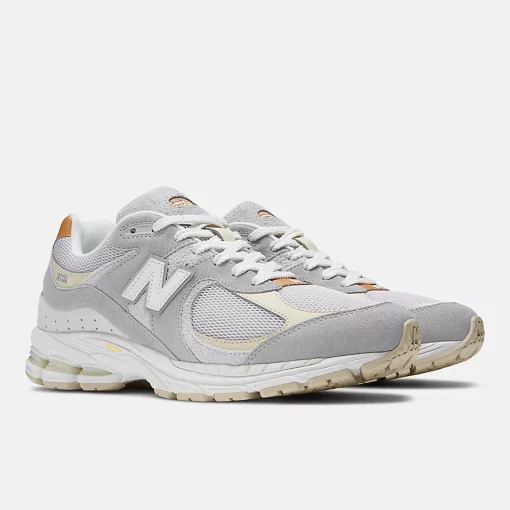 New balance 2002 Men Concrete with sandstone and grey matter