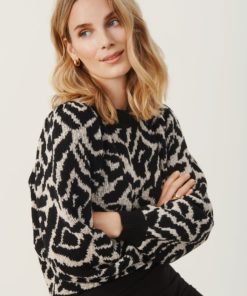 Part Two Cilke Pullover Black Blurred Leo Print