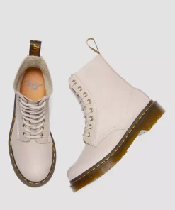 Dr. Martens Pascal Virginia Boots Vintage Taupe