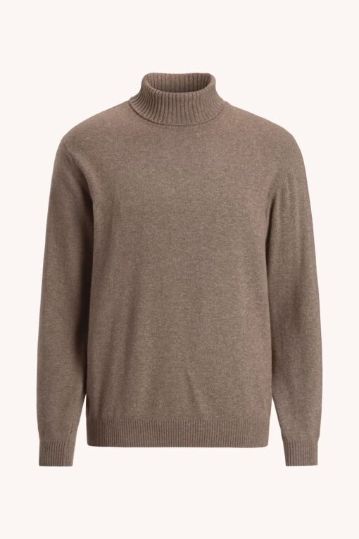 Oscar Jacobson Salim Rollneck Walnut