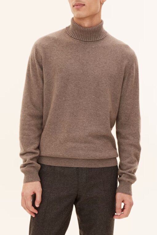 Oscar Jacobson Salim Rollneck Walnut