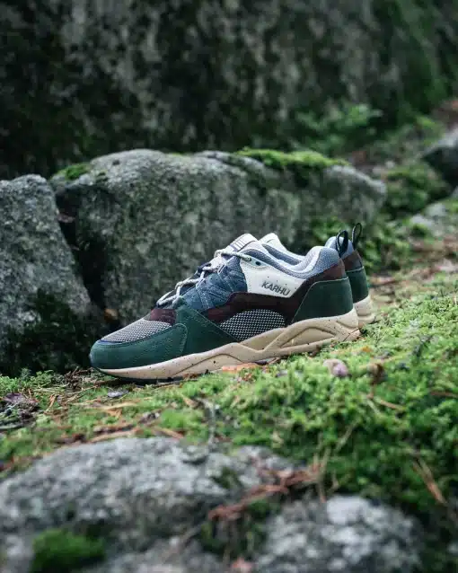 Karhu Fusion 2.0 Dark Forest/Stormy Weather