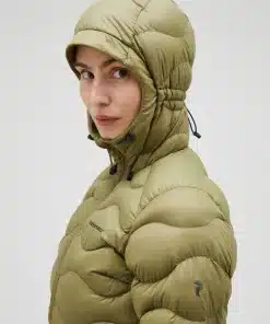 Peak Performance Helium Down Hood Jacket Women Snap Green