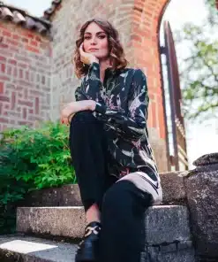 Nakoa Chloe Shirt Mockingbird