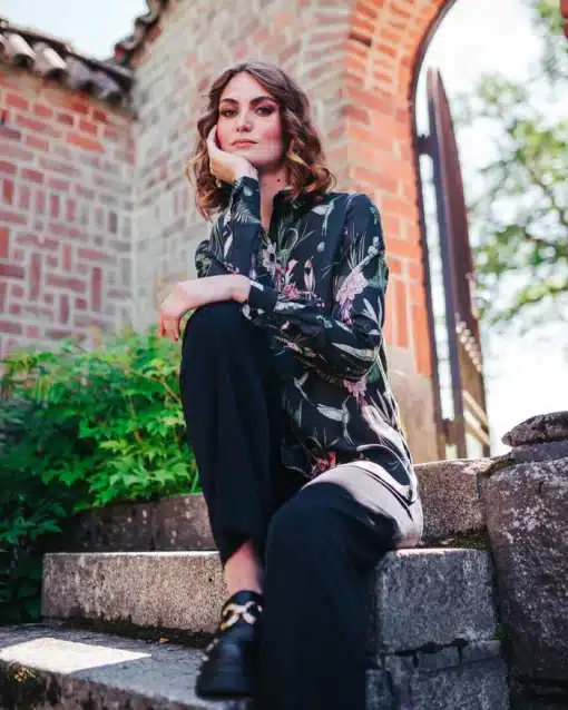 Nakoa Chloe Shirt Mockingbird