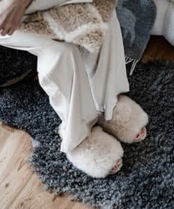 Shepherd Tessan slippers Honey