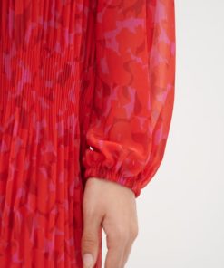 InWear Lendra Dress Red Plisse Strokes