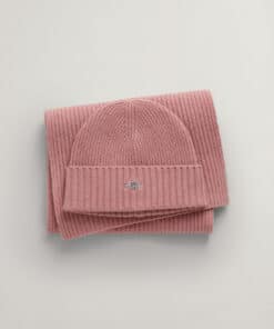 Gant Woman Shield Beanie & Scarf Gift Set Dusty Rose