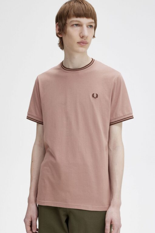 Fred Perry Twin Tipped T-shirt Dark Pink / Whiskey Brown
