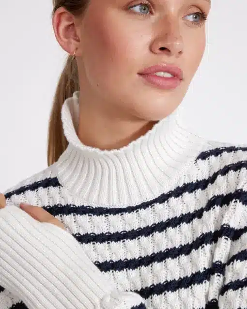 Holebrook Leah Turtle Offwhite/Navy