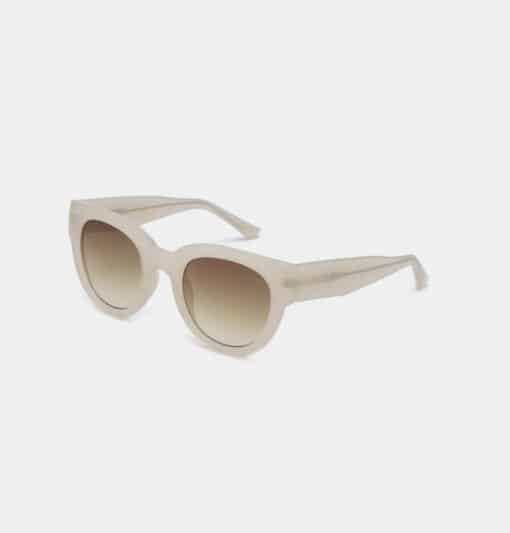 A.Kjaerbede Lilly Sunglasses Cream Bone