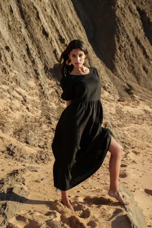 Nakoa Astrid Dress Black