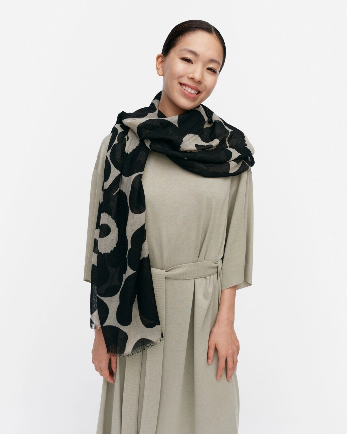 Marimekko Fiore Unikko Scarf