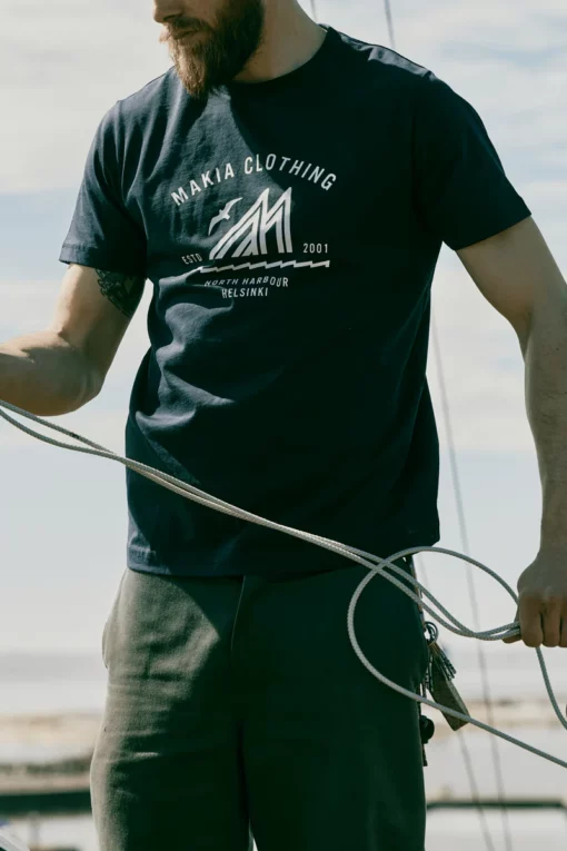 Makia Merenkävijä T-shirt Dark Navy