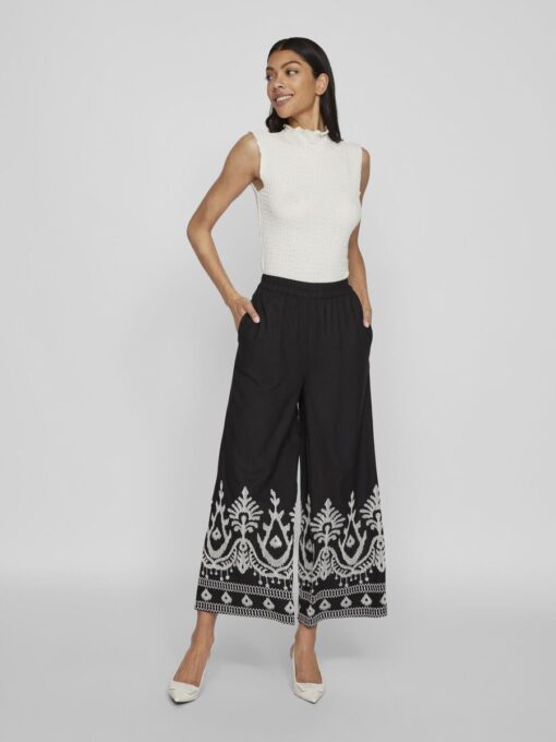 Vila Winnie Alethea Cropped Embro Pants Black