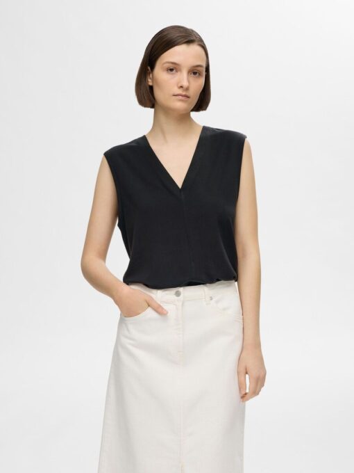 Selected Femme Berta Bellis V-Neck Top Black