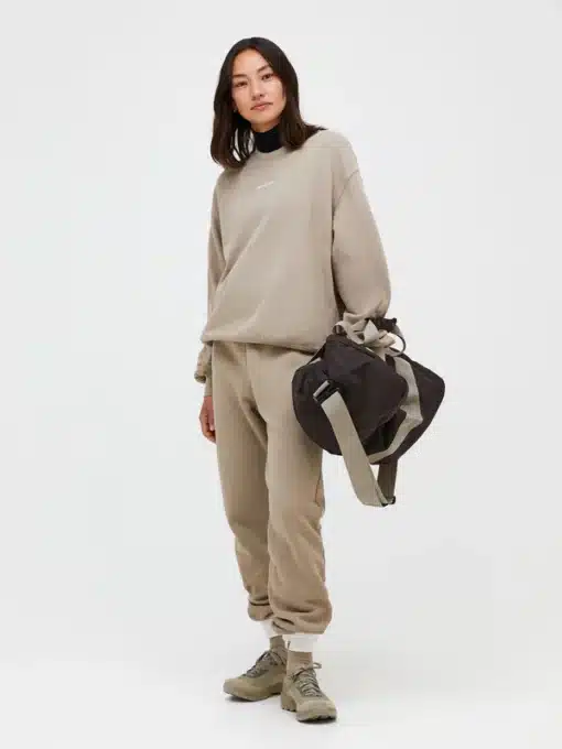Peak Performance Cotton Terry Crew Women Avid Beige