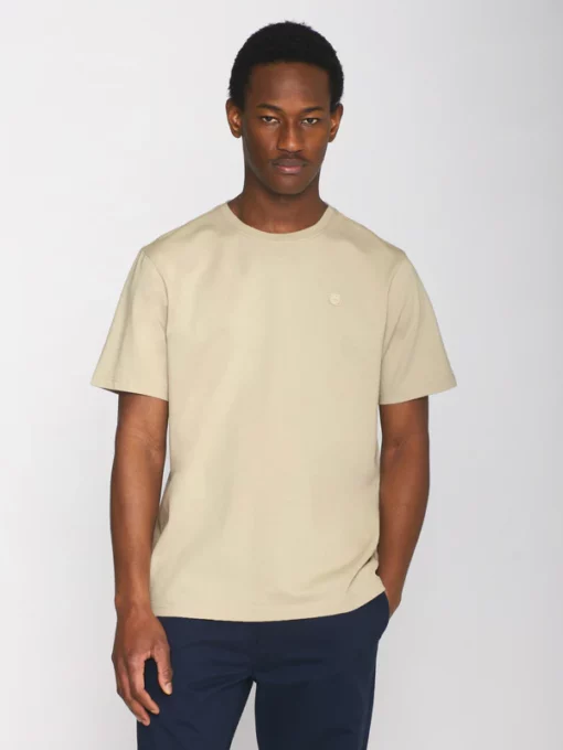 Knowledge Cotton Apparel Basic Badge Polo T-shirt Safari Melange