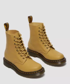 Dr. Martens 1460 Pascal Virginia Boots Mustard