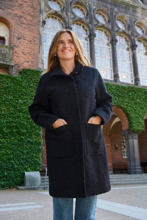 Saint Tropez Ferddysz Coat Black