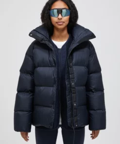 Peak Performance Down Puffer Women Black